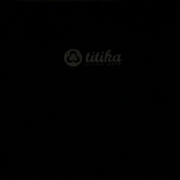 Titika Split  Ruffle Hem Capri Leggings Sz 8 - Picture 10 of 12